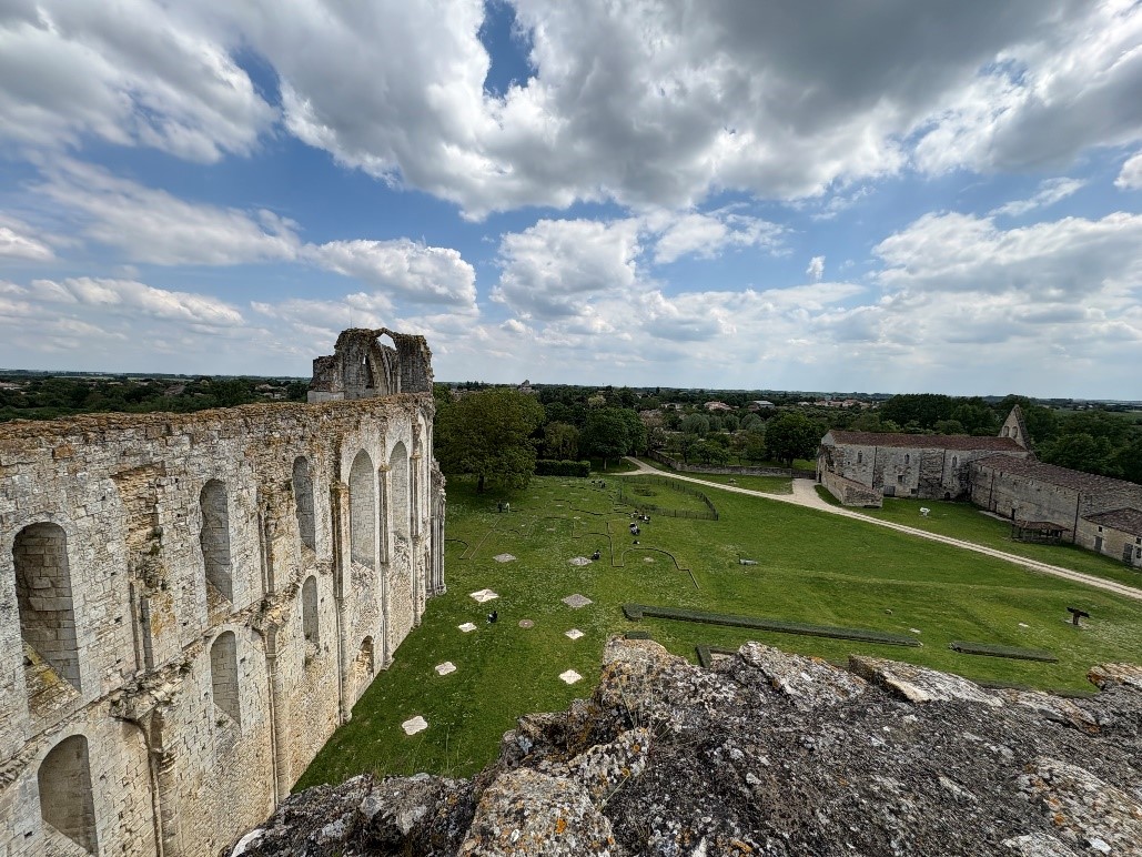 Abbaye Saint Pierre de Maillezais